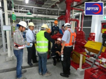 ติดตั้งหัวฉีดดับเพลิงตามอาคาร